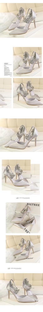 Elegant Crystal Pearl Pointed Toe Shoe