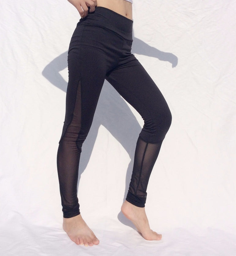 Women's sports mesh yoga pants