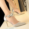 Elegant Crystal Pearl Pointed Toe Shoe