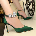 Elegant Crystal Pearl Pointed Toe Shoe